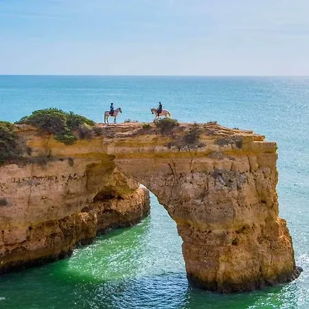 Praia_da_rocha_vista_mar/ocean_view Апартаменти *